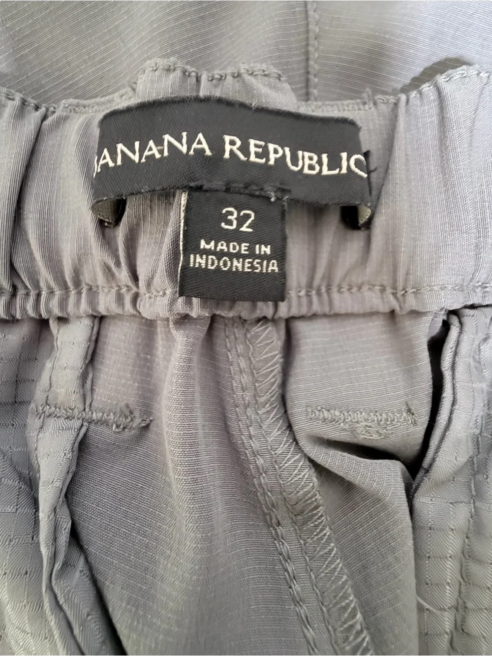 Banana Republic Men's Gray Golf Performance Shorts